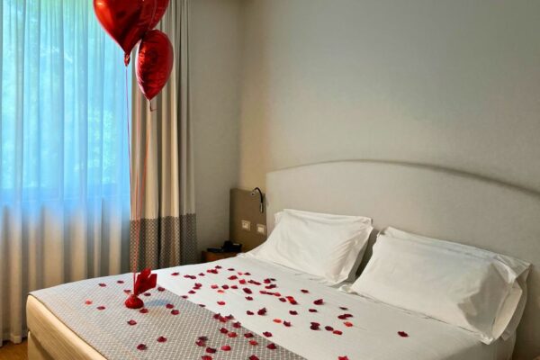 DB Hotel post FACEBOOK