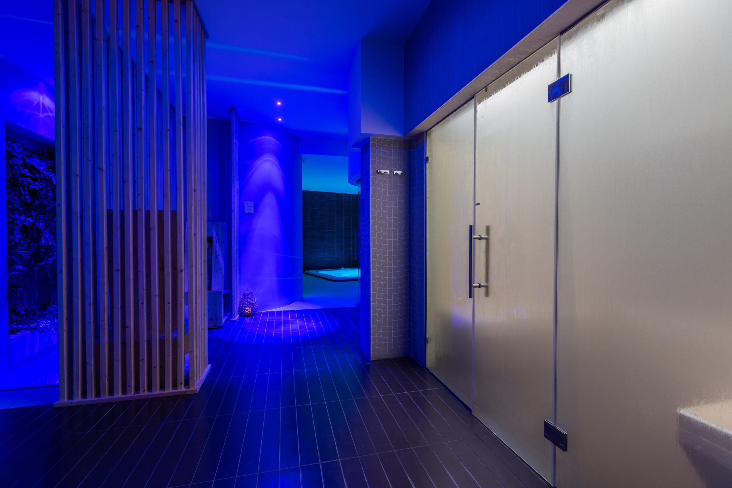 DAY USE WITH SPA