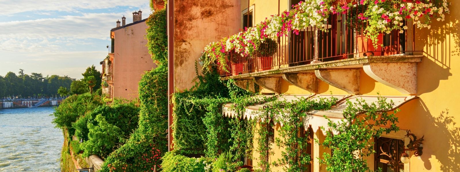 Visitare Verona nel 2026: Nuovi Tour Guidati tra Centro Storico e Mura UNESCO (e come arrivare dall’Hotel)